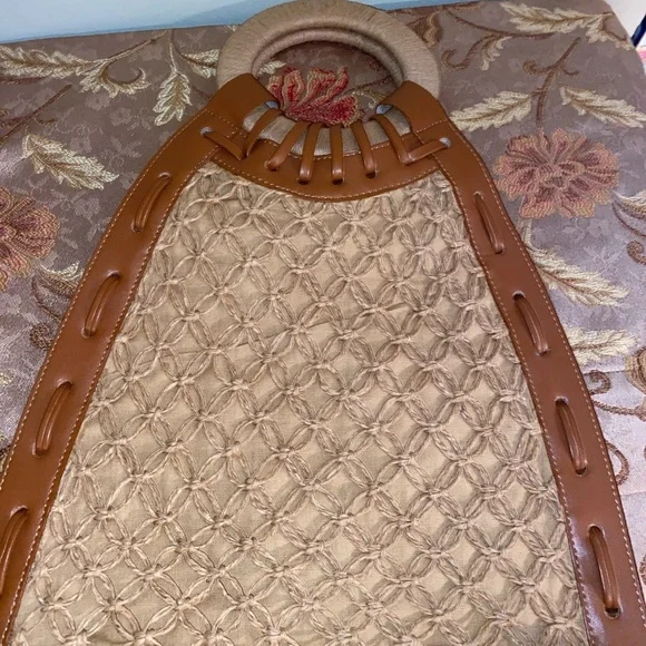 Soft Surroundings Tan and Cream Tote Bag - Picture 2 of 6